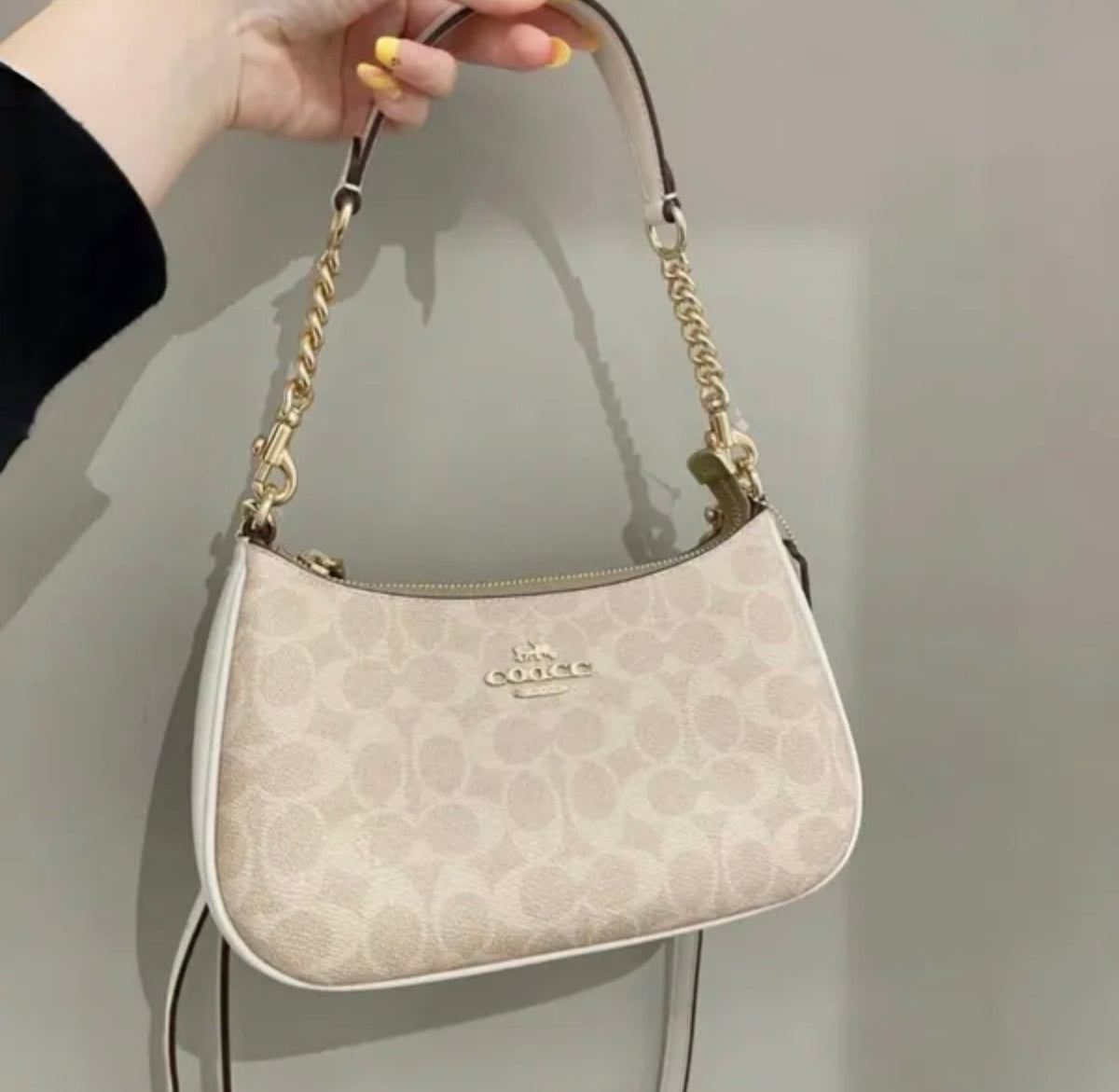 Coach Outlet Teri Shoulder Bag